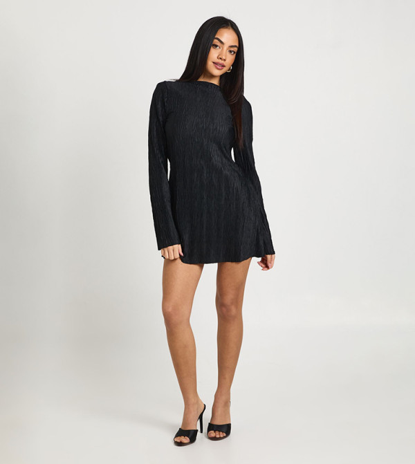 Textured Flare Sleeves Shift Dress