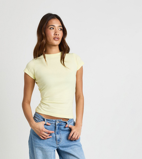 Short Sleeves Fitted Crop Top