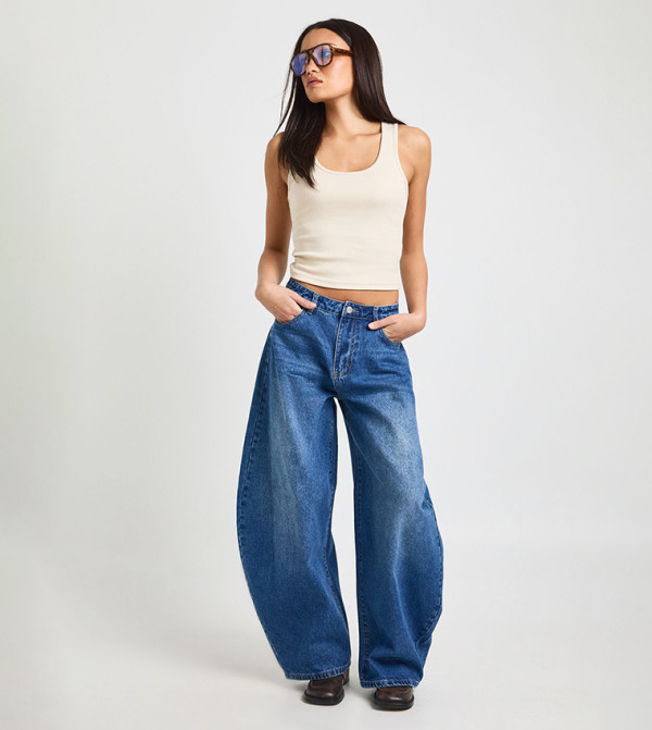 High Waist Relaxed Horseshoe Jeans