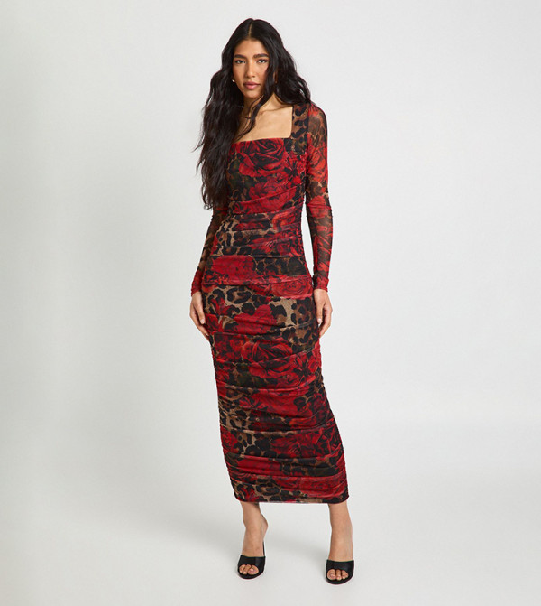 فستان ميدي شبكي مزموم بقبة مربعة للمقاسات الطويلة