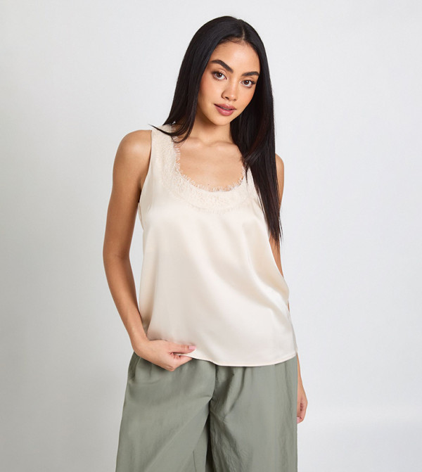 Scoop Neck Lace Cami Top