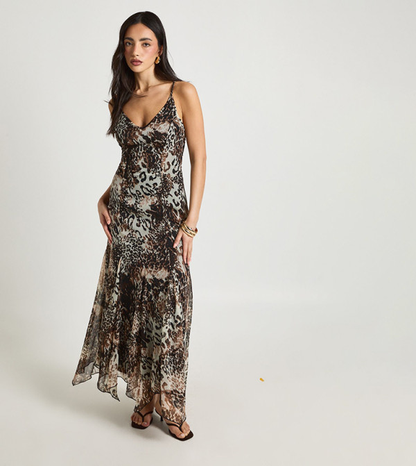 Tonal Chiffon Godet Hem Maxi Dress