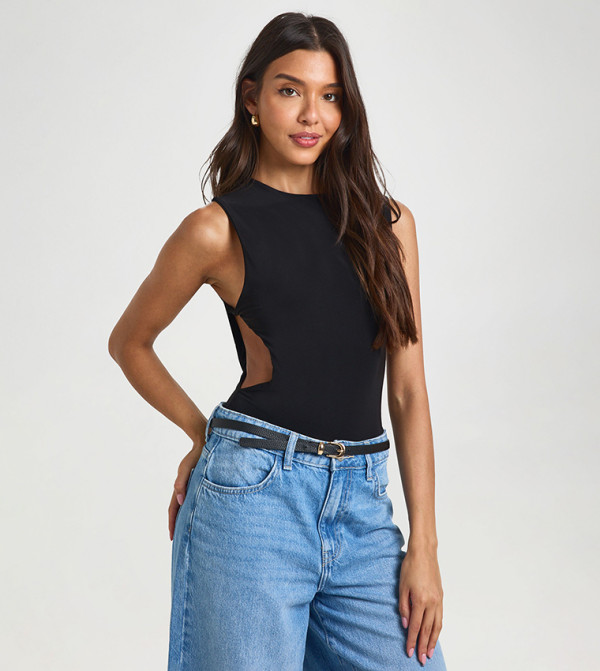Slinky Twist Side Detail Cut-Out Bodysuit Top