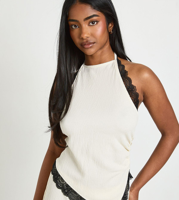 Crinkle Lace Trim Asymmetric Hem Top