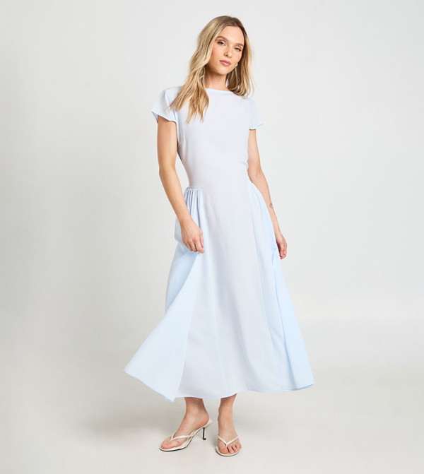 Petite Textured Short Sleeves Volume Skirt Midaxi Dress