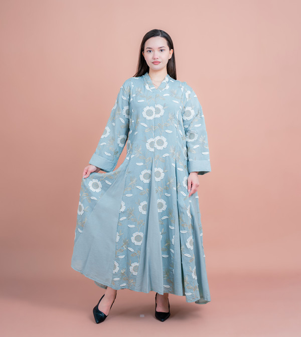 Floral Embroidered Modern Jalabiya