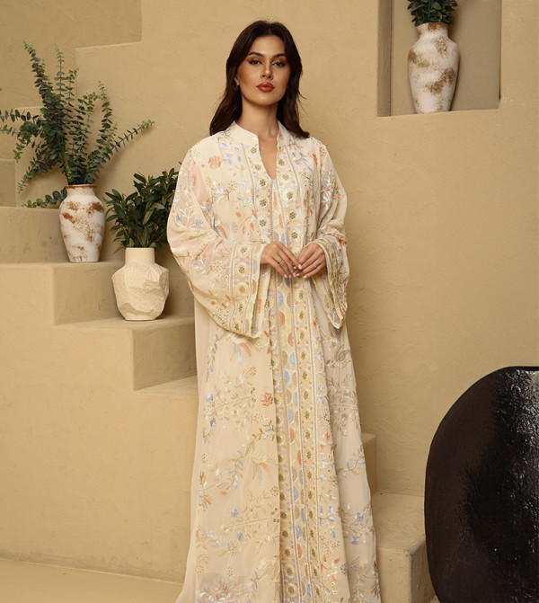 QAMAR Embroidered Flared Sleeves Jalabiya