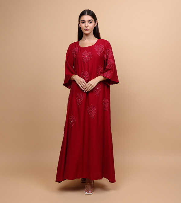 جلابية مزينة بورود وكم فلير 