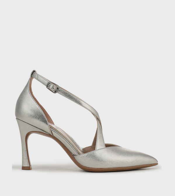 NAANGELINA Textured Pointed Toe Pumps