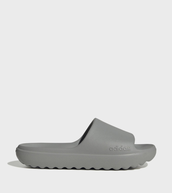 ADILETTE LUMIA Slides