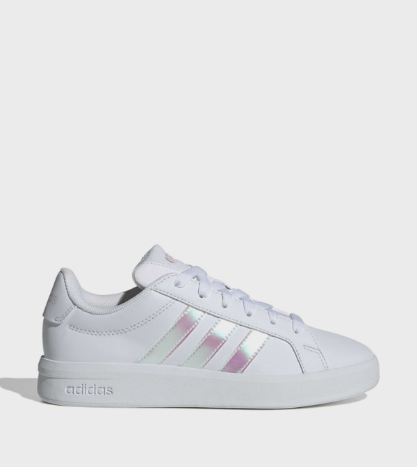 GRAND COURT 3.0 Lace-Up Sneakers