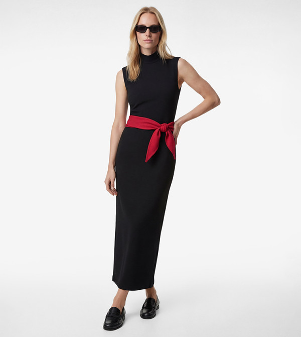 Solid Sleeveless Midi Dress