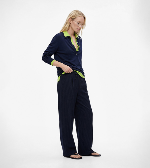 بنطلون واسع مخطط برباط على الخصر