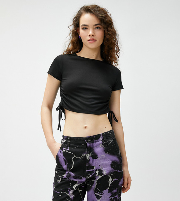 Solid Ruched Crew Neck Crop Top