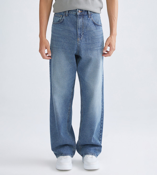 Faded Mid Rise Baggy Fit Jeans