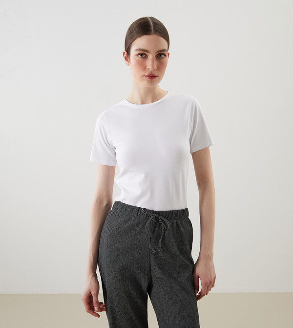 تيشيرت كاجوال كم قصير 