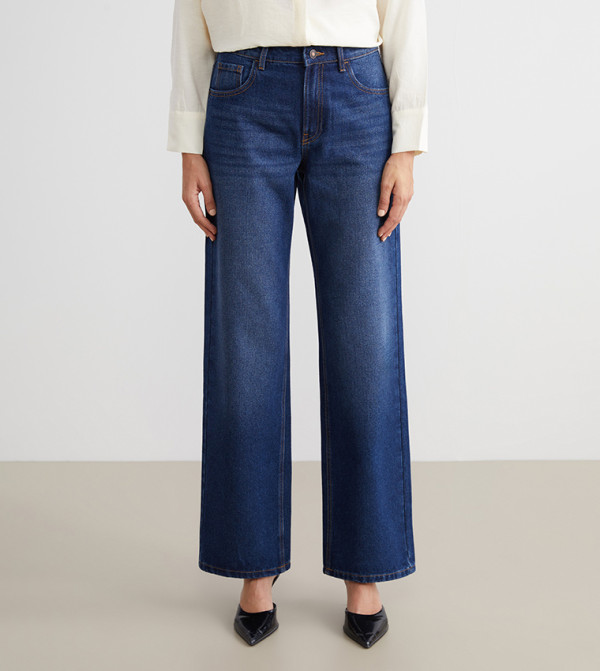 Washed High Waist Straight Fit Jeans