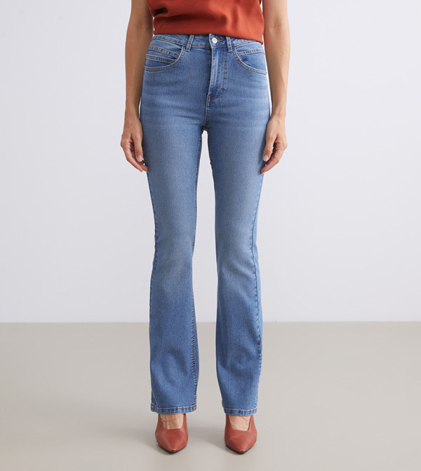 Washed High Waist Flared Jeans