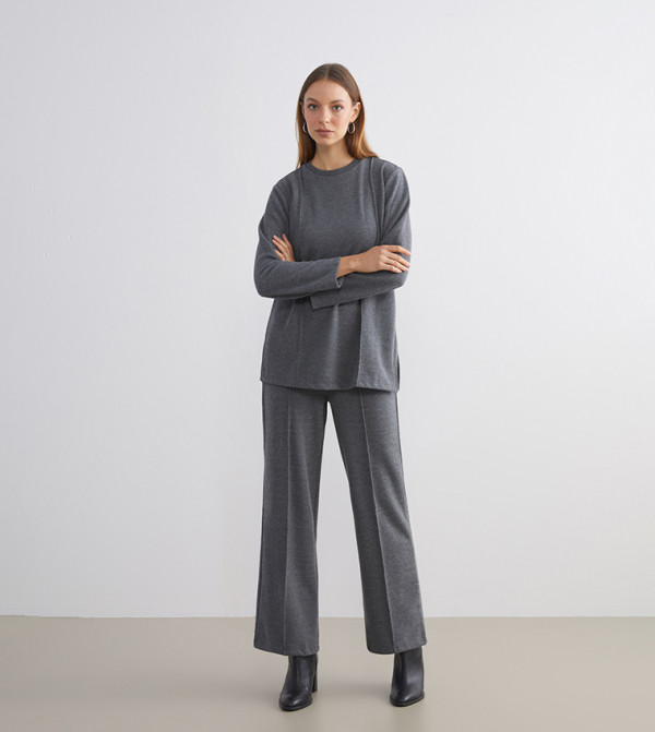 بنطلون واسع بخصر مرن