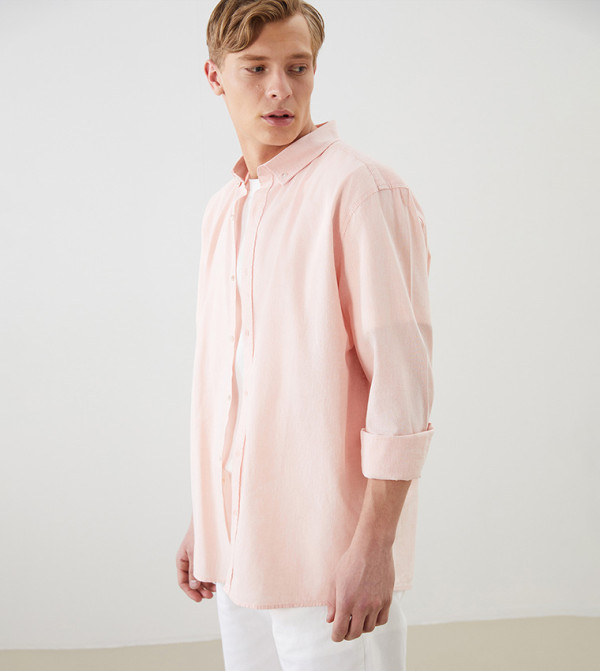 Long Sleeves Slim Fit Casual Shirt