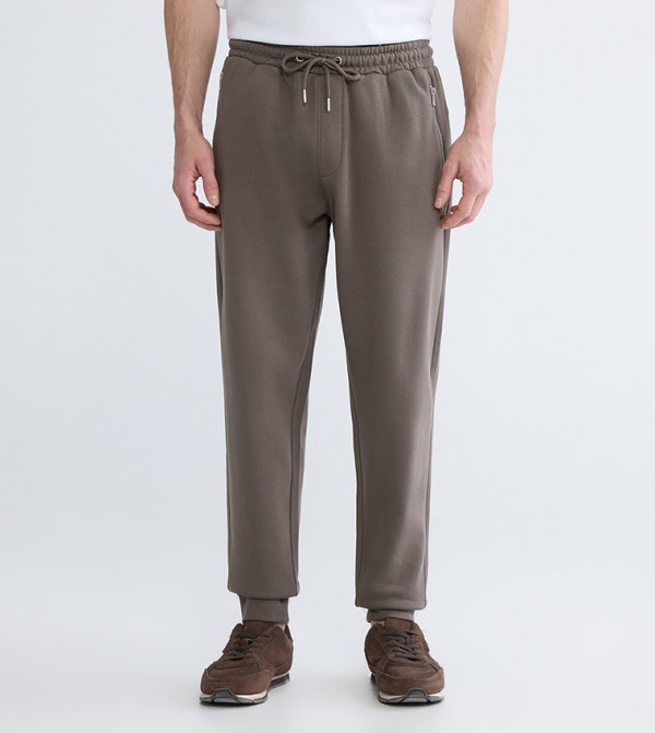 Drawstring Waist Slim Fit Joggers