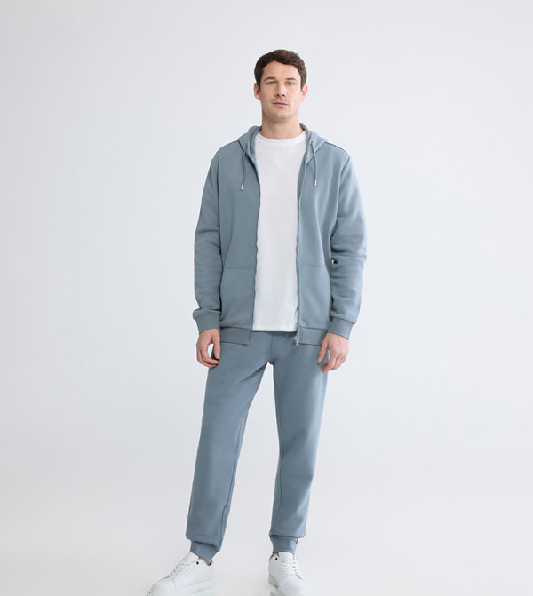 Solid Drawstring Waist Regular Fit Thick Joggers