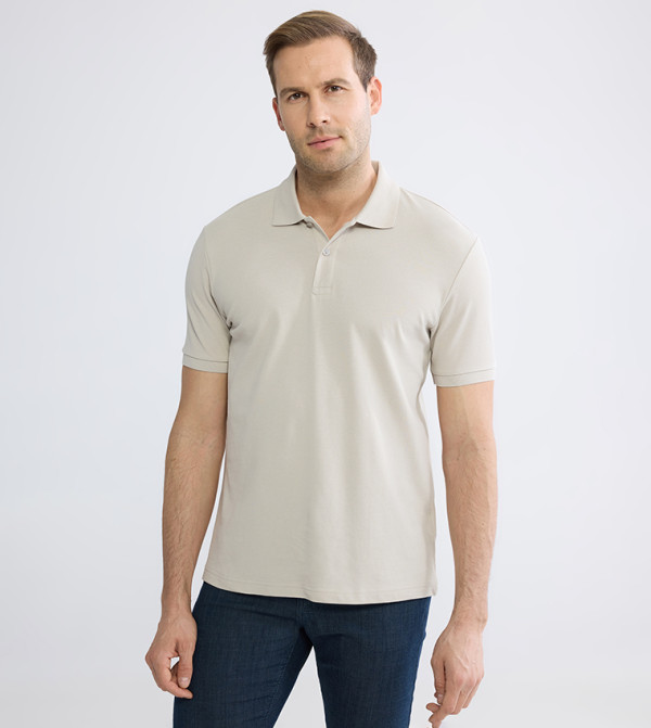 تيشيرت بولو بكم قصير