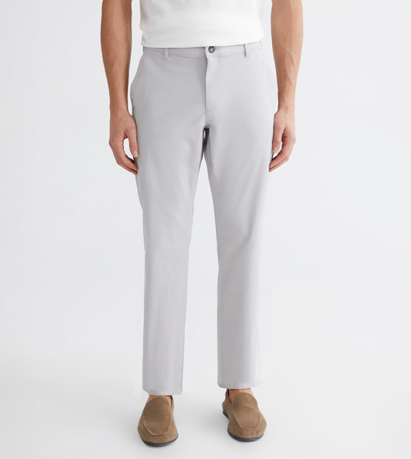 Mid Rise Slim Fit Gabardine Chinos