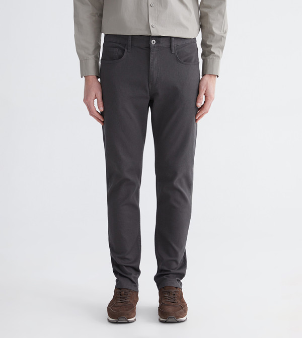 Mid Rise Slim Fit Gabardine Chinos