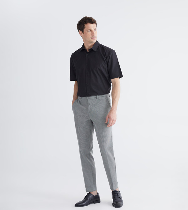 Solid Slim Fit Chinos