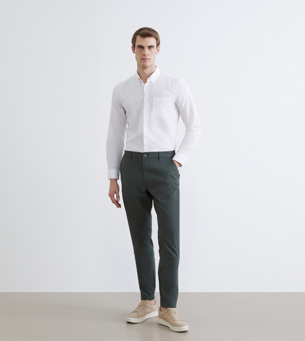 Solid Slim Fit Chino Trousers