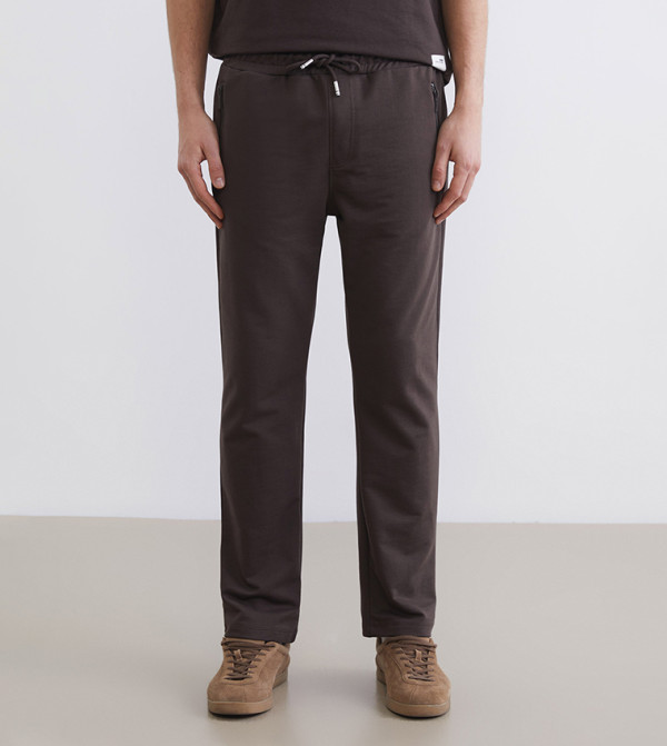 Drawstring Waist Straight Fit Sweatpants