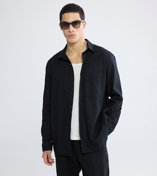 Solid Regular Fit Long Sleeves Shirt