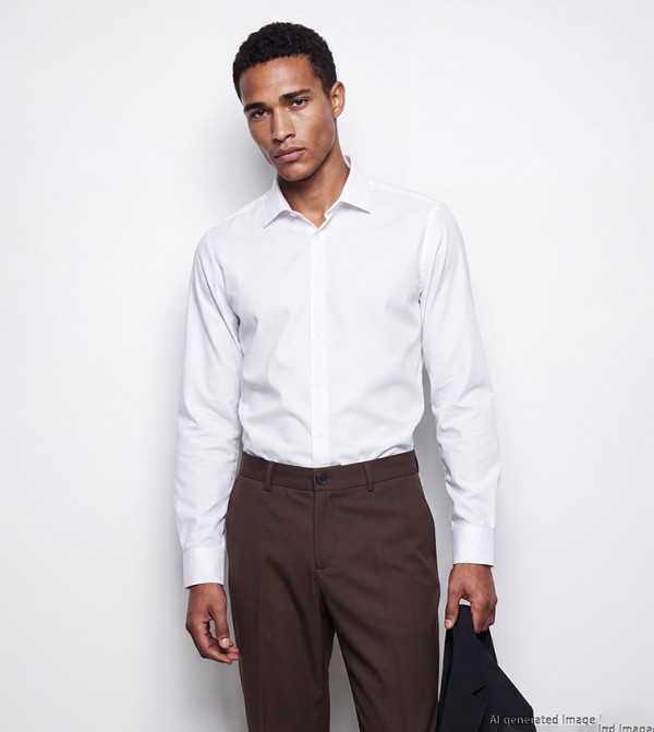 Solid Long Sleeves Slim Fit Shirt