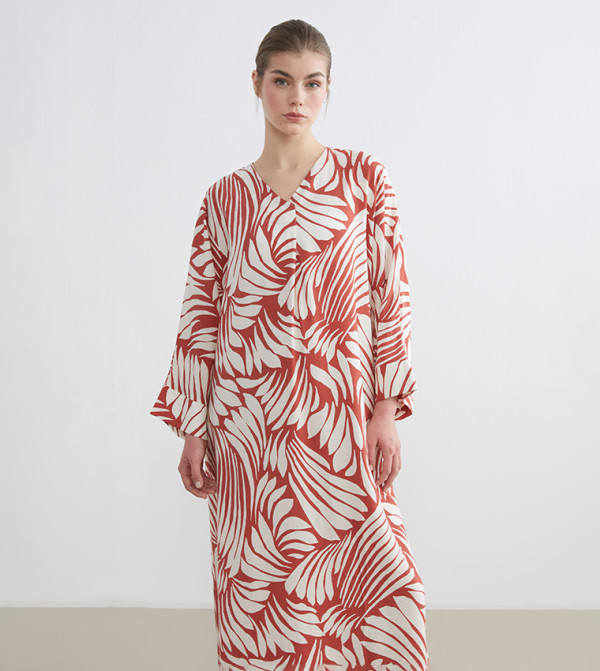 Patterned V-Neck 3/4 Sleeves Midaxi Dress