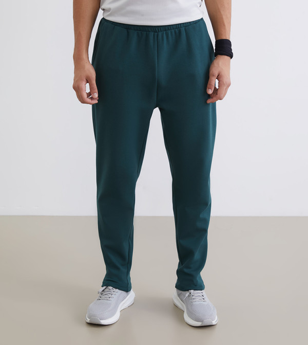 Elastic Waist Slim Fit Sweatpants