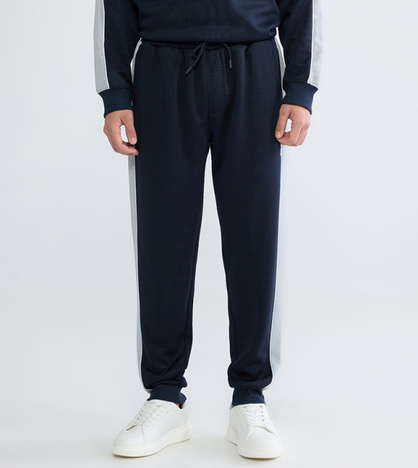 Drawstring Waist Slim Fit Joggers