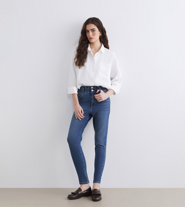 Washed Elastic Waist Slim Mom Fit Jeans