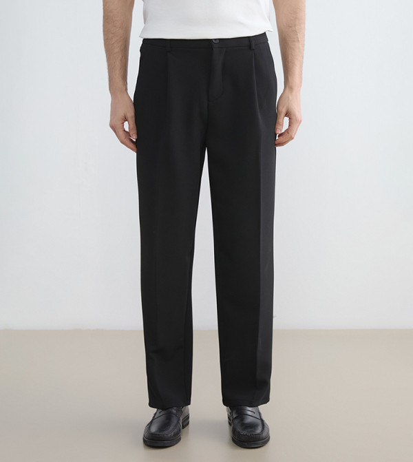 Mid Rise Relaxed Fit Trousers