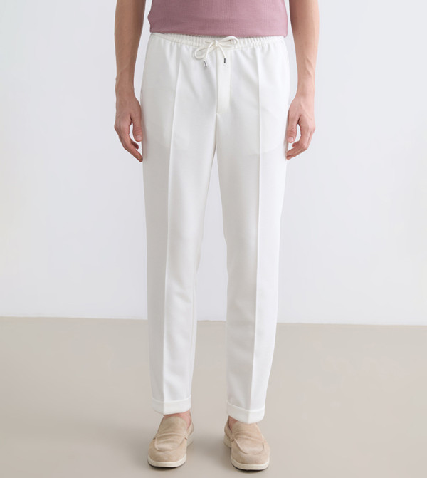 Mid Rise Regular Fit Trousers
