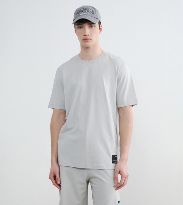 Label Detail Crew Neck T-Shirt