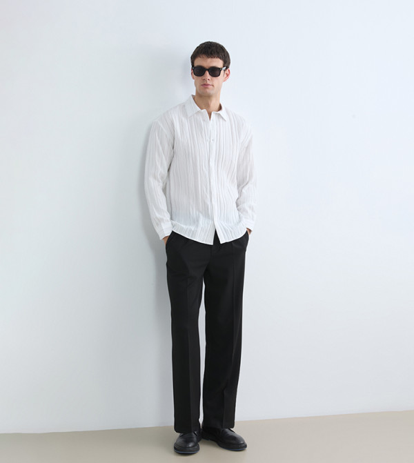 بنطلون سادة بقصة مريحة 