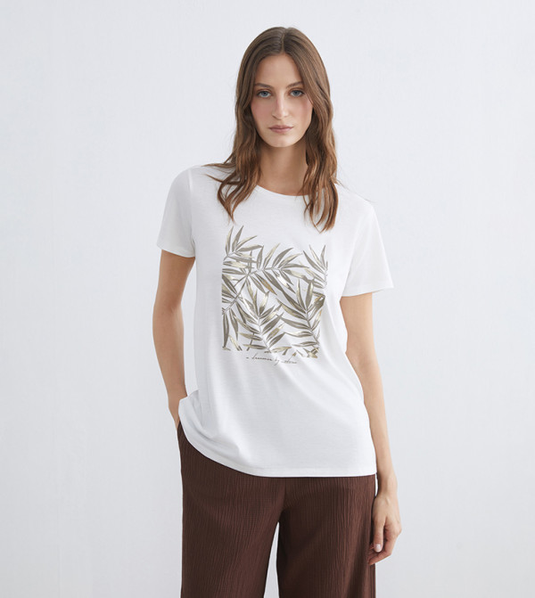 تيشيرت كاجوال بطبعة وكم قصير 