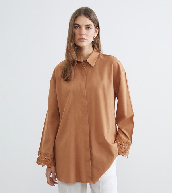 قميص تونيك أوفرسايز بكم طويل مع دانتيل