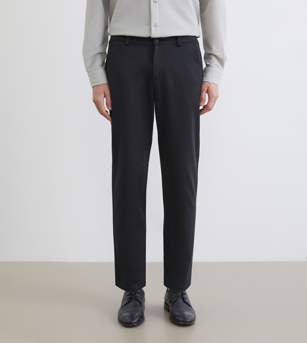 Solid Mid Rise Slim Fit Pants