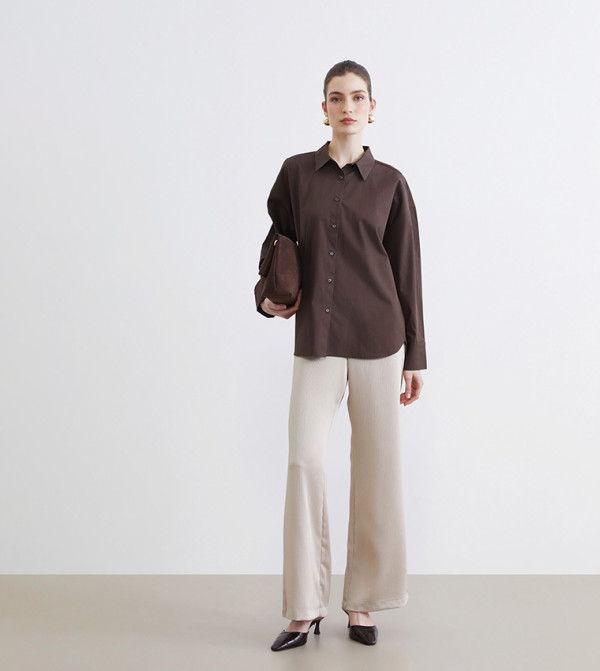 Solid Mid Rise Woven Trousers