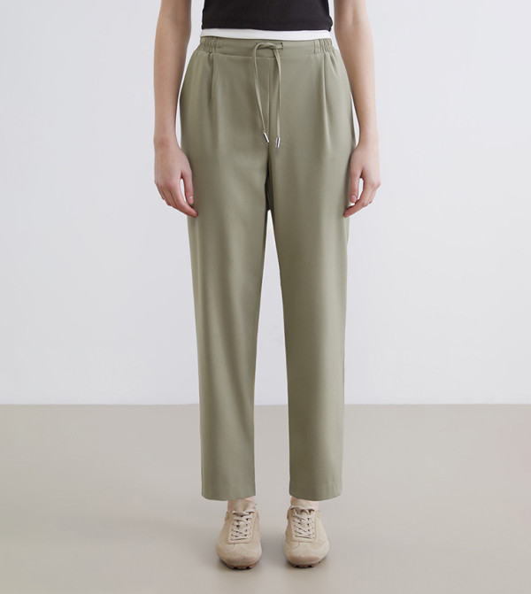 High Waist Carrot Fit Trousers