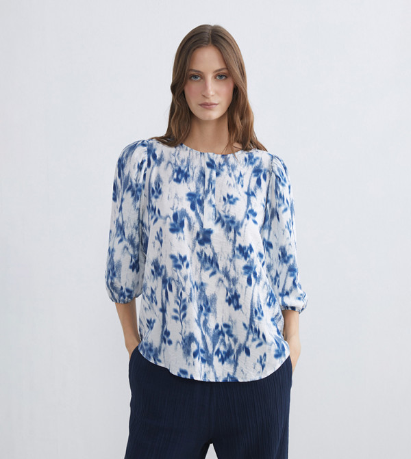Patterned Crew Neck 3/4 Sleeves Top