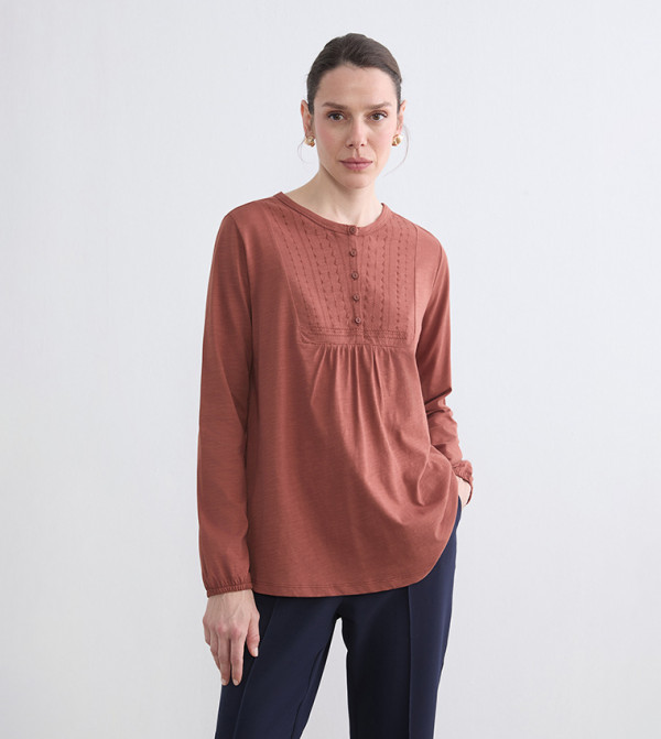 Embroidered Crew Neck Long Sleeves Top