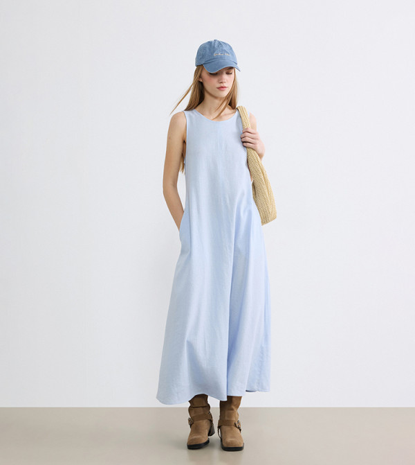 Seam Detail Sleeveless Crew Neck Maxi Dress